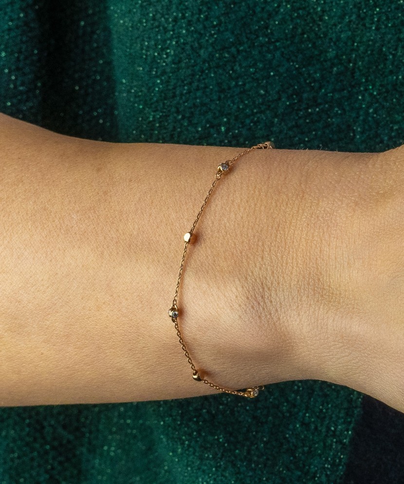 Gold bracelet