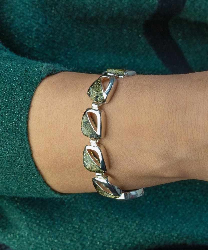 Sterling Silver bracelet with amber