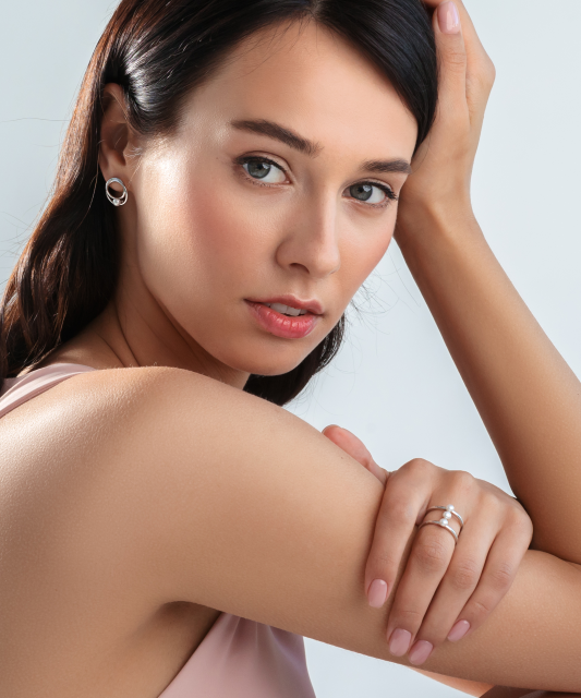 Sterling silver earrings with pearls