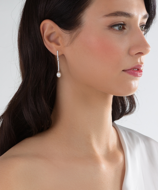 Sterling silver earrings with pearls and zircons