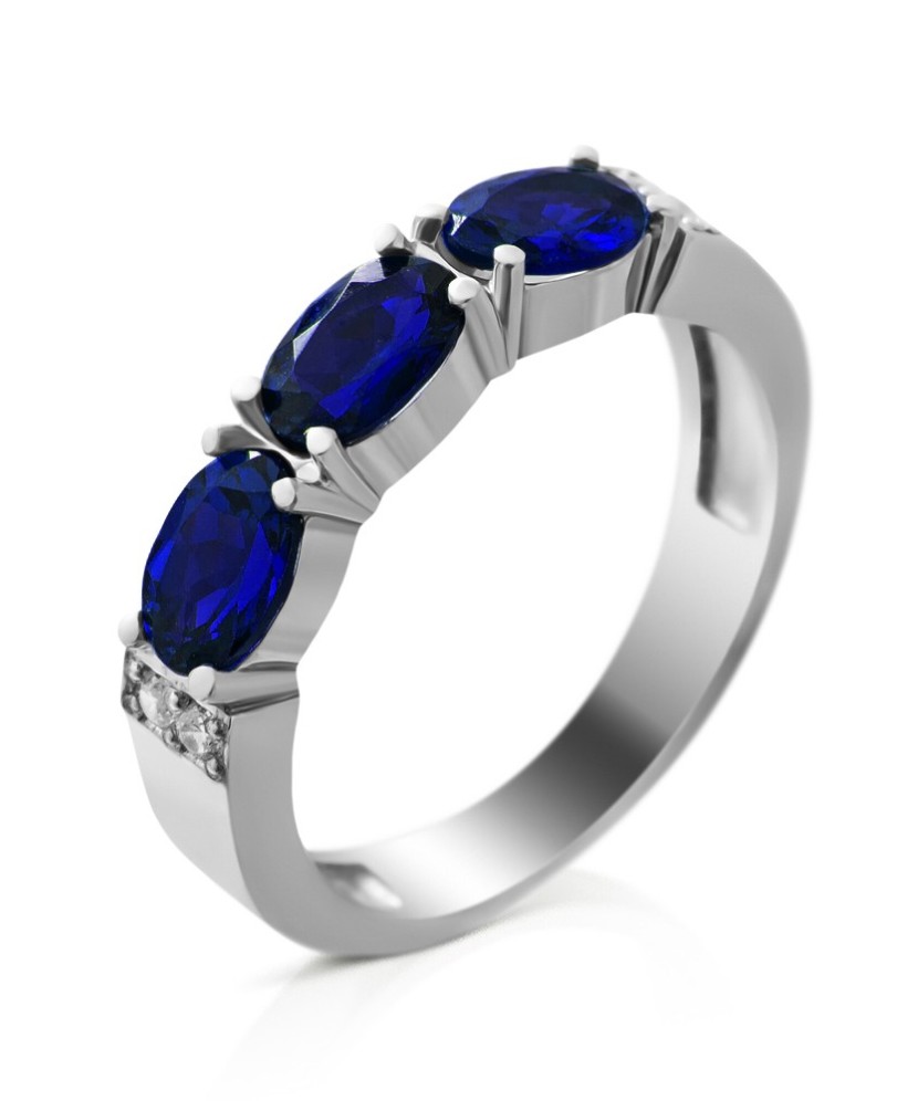 Sterling silver ring with jolits and zircons