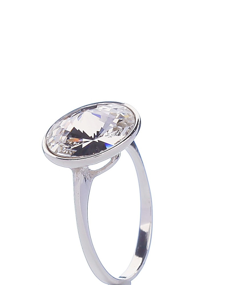 Sterling silver ring with crystal
