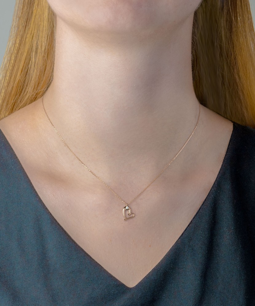 Gold chain with pendant „Heart“