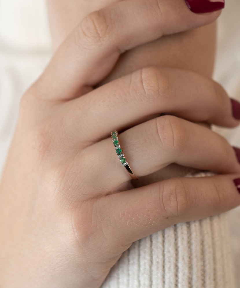 Auksinis žiedas su smaragdais ir briliantais - Auksiniai Žiedai su brangakmeniais - Goldinga