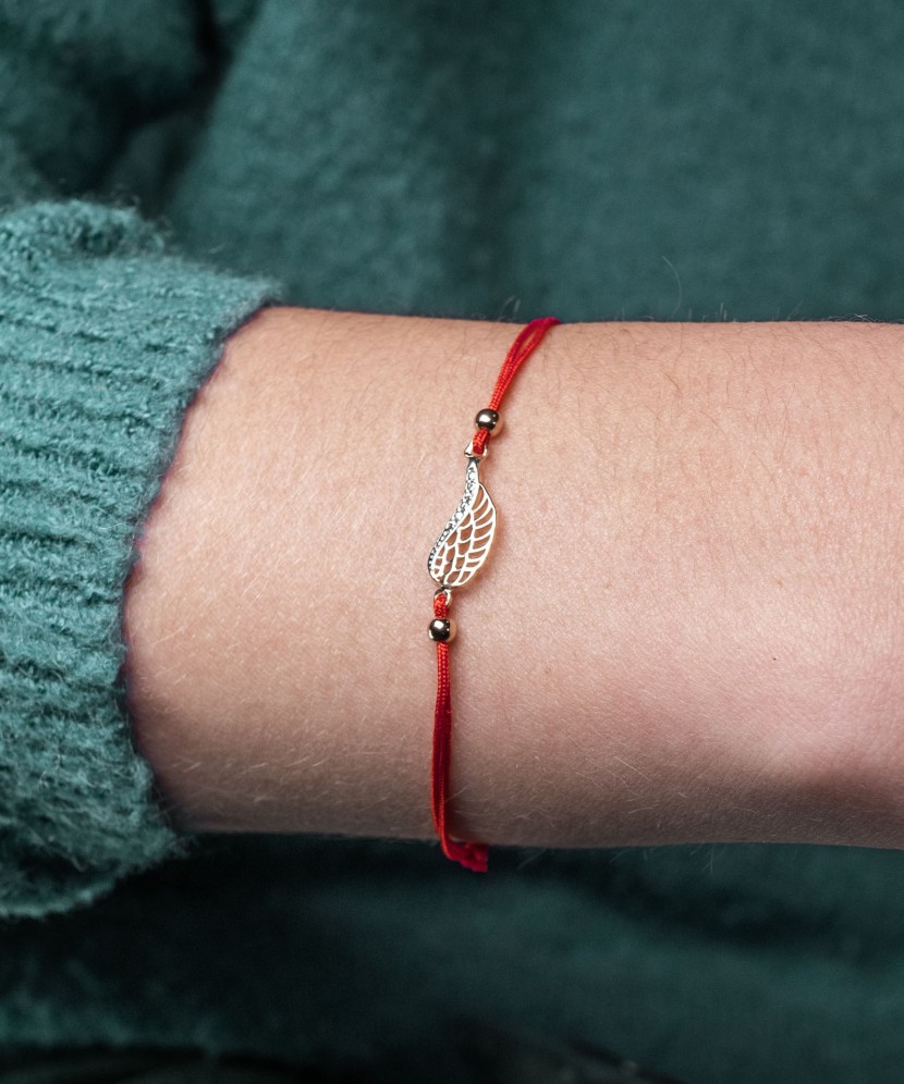 Red string bracelet with gold pendant "Angel Wing"