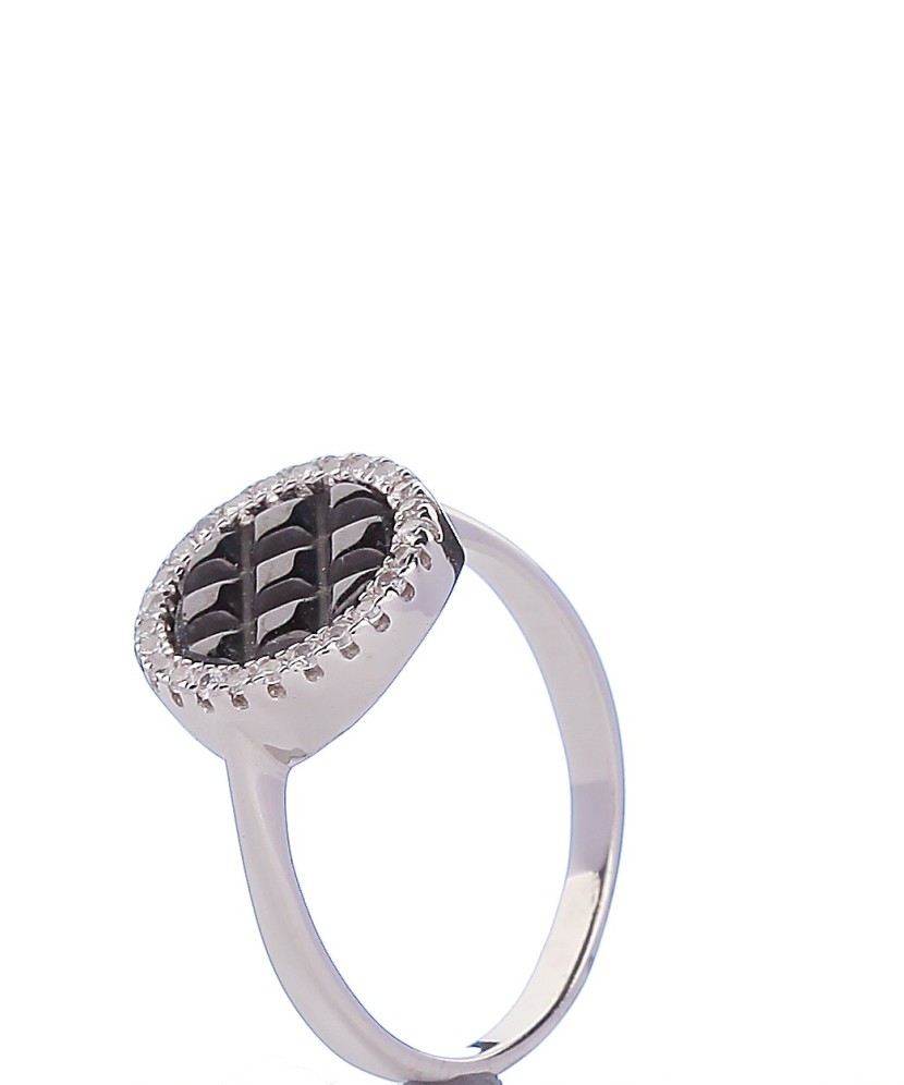 Sterling silver ring 