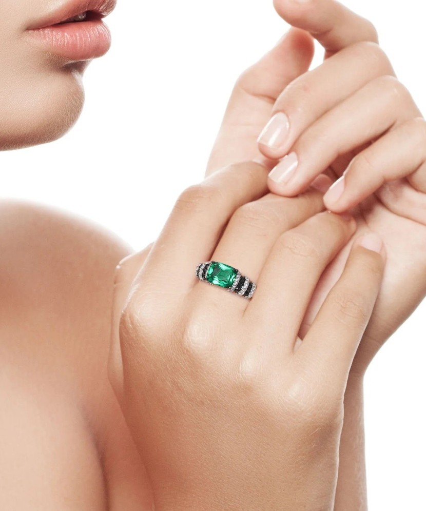 Sterling silver ring with zircons and spinels