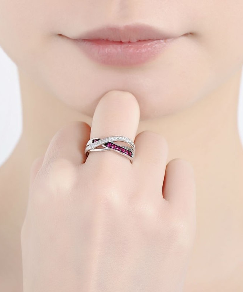 Silver ring with zircons and nano ruby