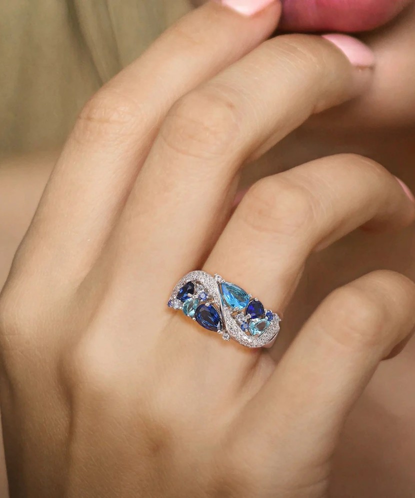 Sidabrinis žiedas su cirkoniais - Sidabriniai žiedai - Goldinga