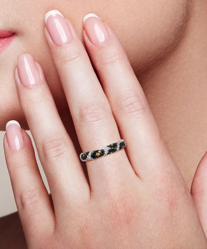 Sterling silver ring with zircons and spinels