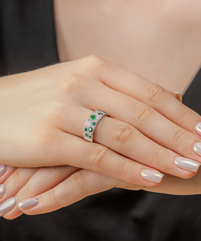 Sterling silver ring with zircons and spinels