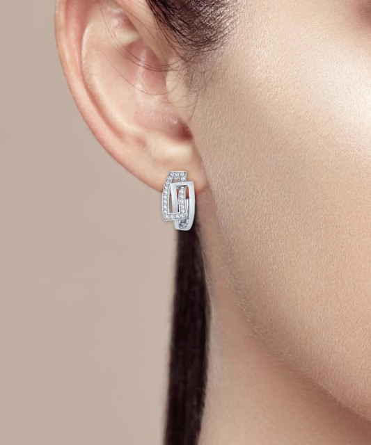 Sterling silver earrings with zircons