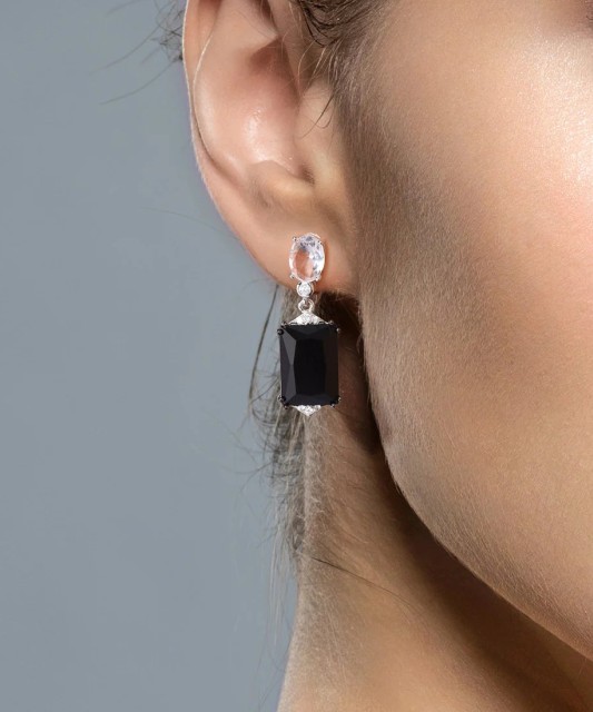 Sterling silver earrings with zircons