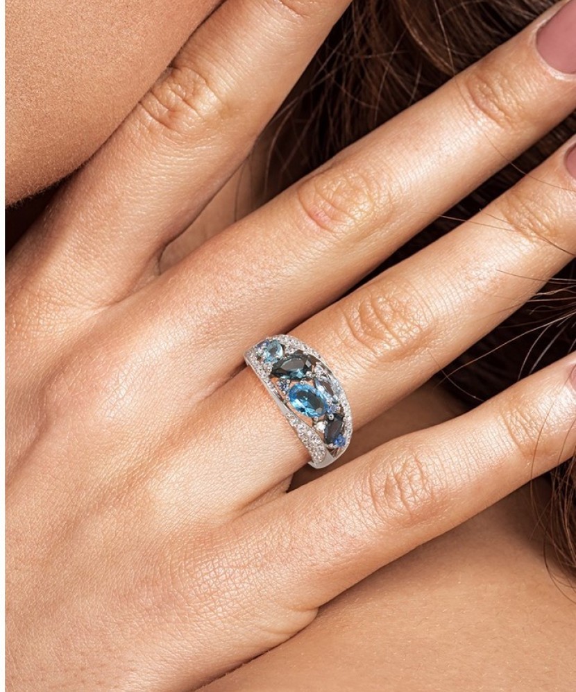 Hopeasormus zirkoneilla