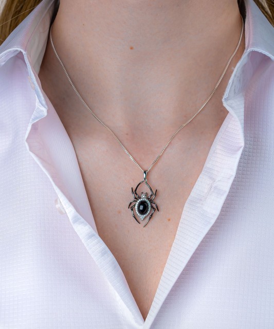 Sterling Silver pendant with agate and zircons "Spider"