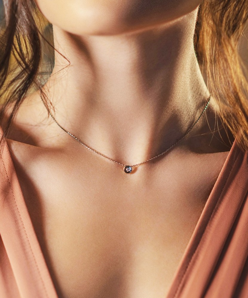 Yellow Gold chain with diamond pendant