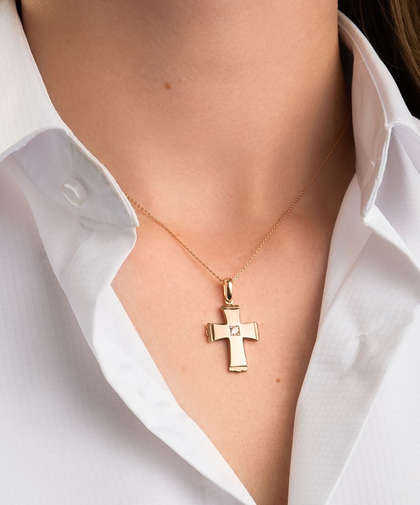 Gold pendant with zirconium "cross"