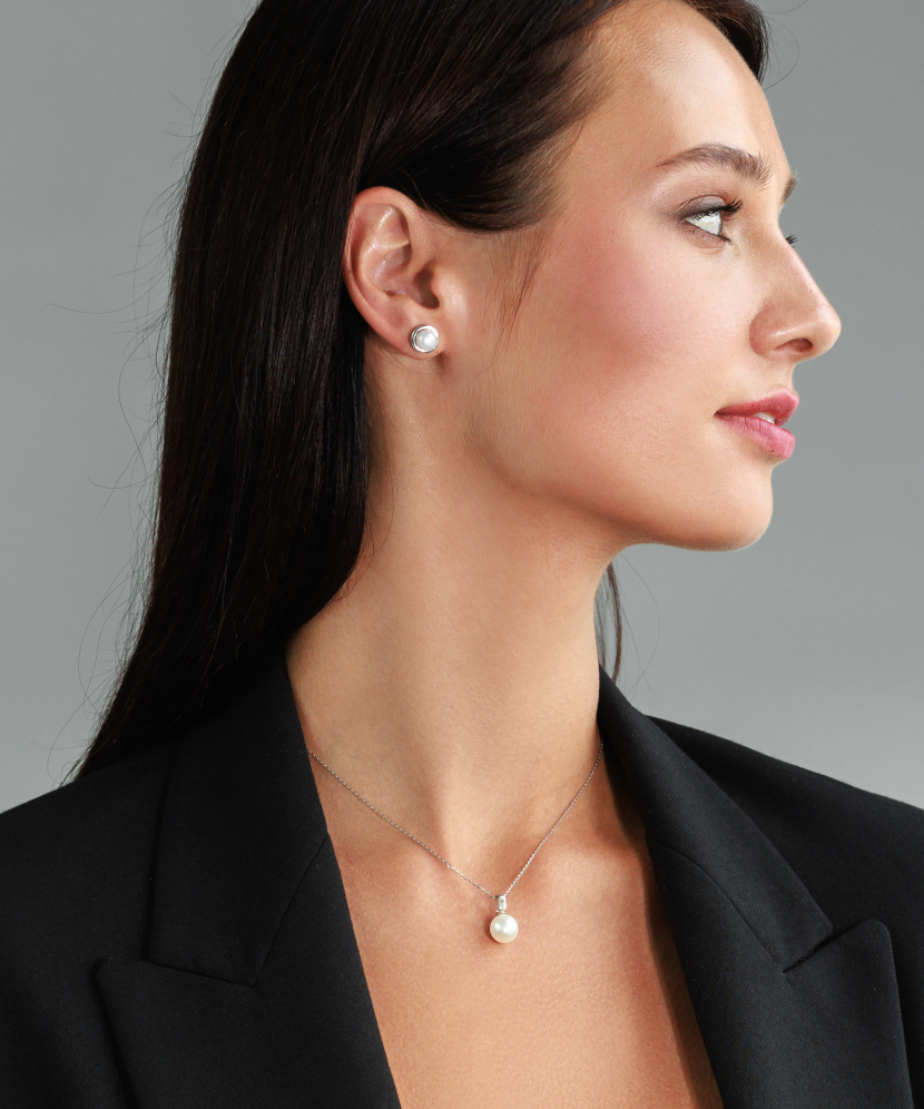 Sterling silver earrings with pearls