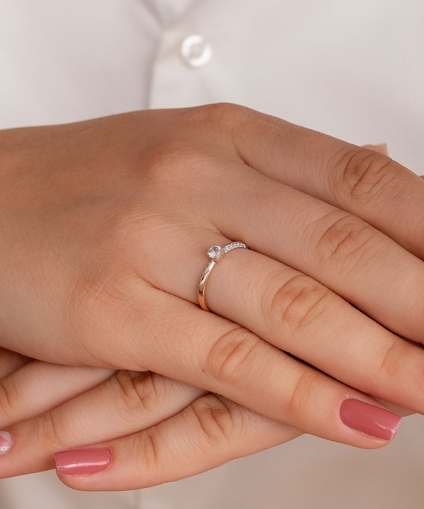 Auksinis žiedas su cirkoniais  - Goldinga