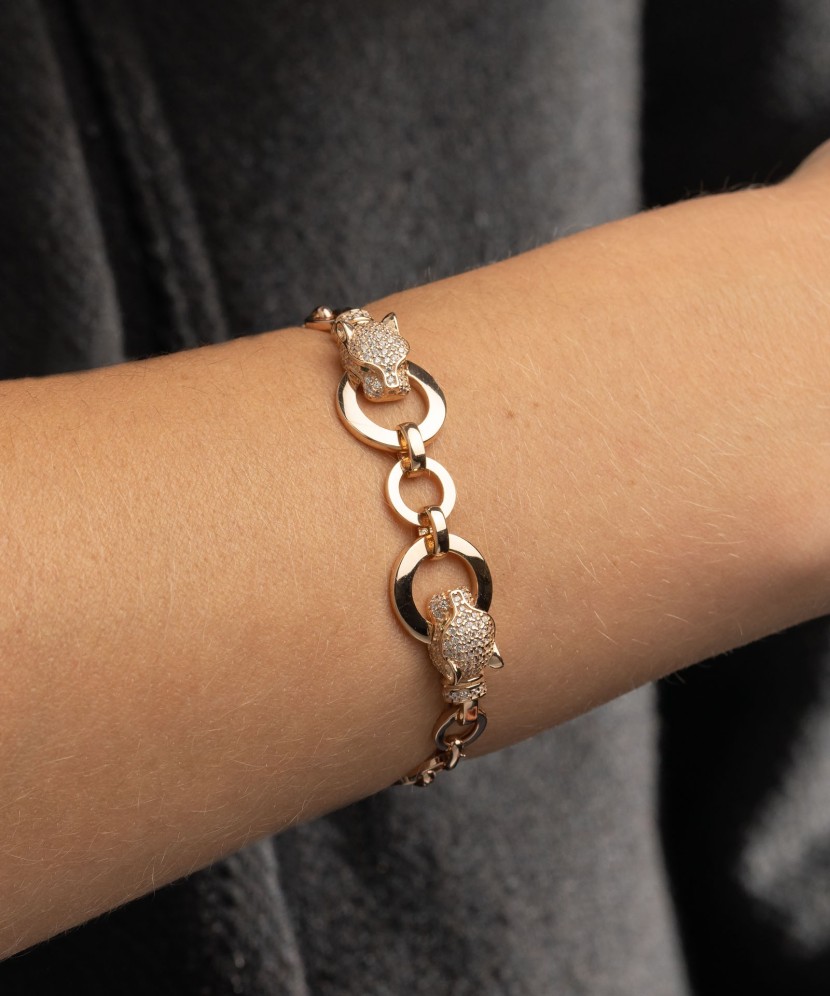 Gold bracelet with zircons