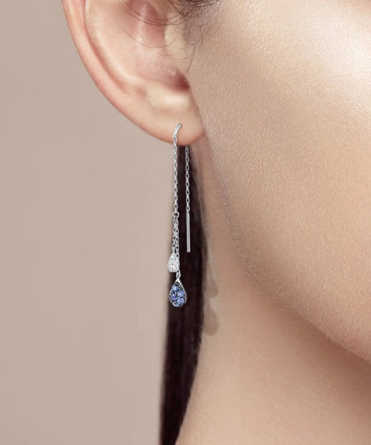 Sterling silver earrings with zircons