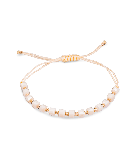 Creamy color string bracelet with gold and onixes