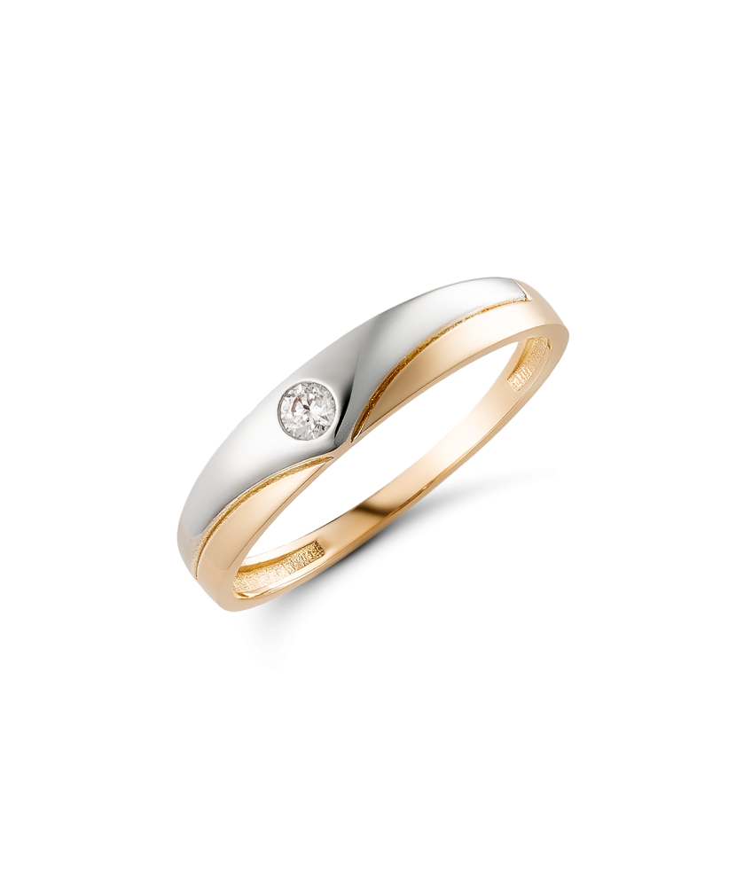 Gold ring with zirconium