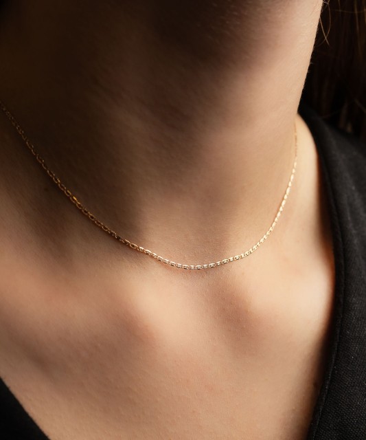 Kultainen kaulakoru 1.5mm