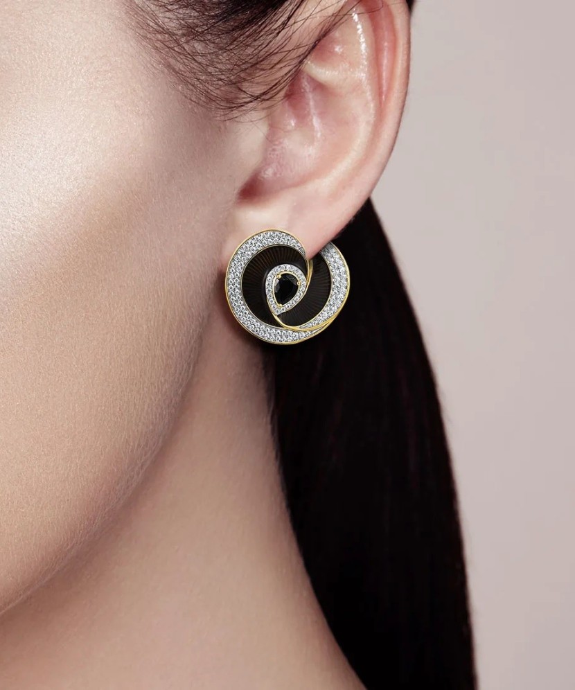 Gilded sterling silver earrings with zircons and enemal