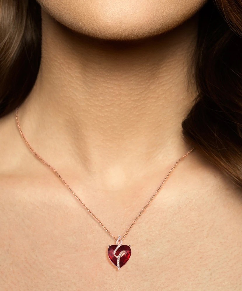 Gilded Sterling Silver pendant with zircons "Heart"
