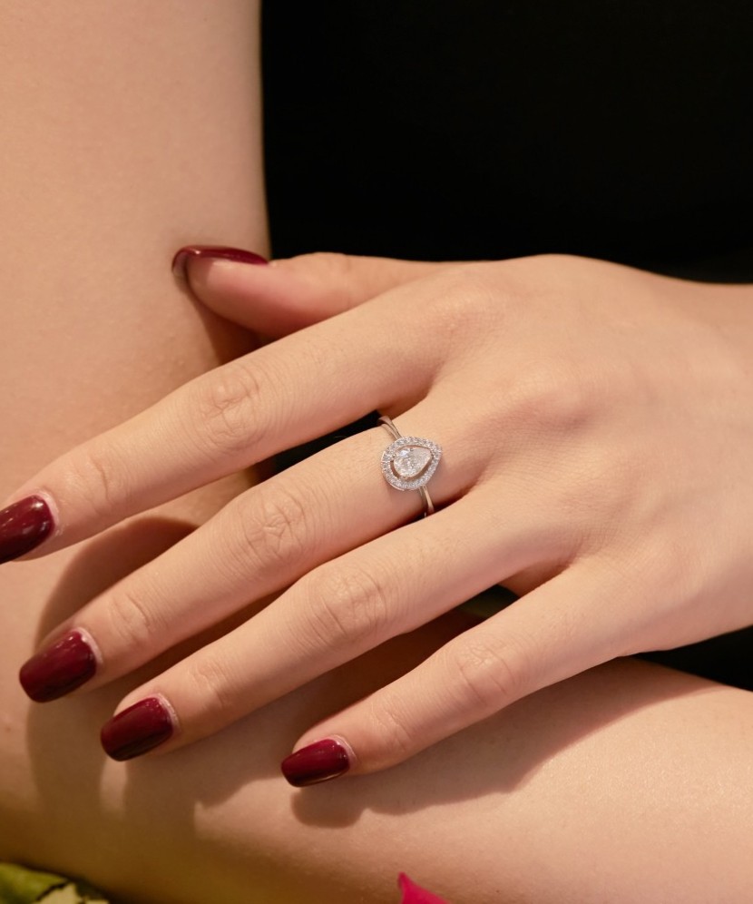 Hopeasormus zirkoneilla