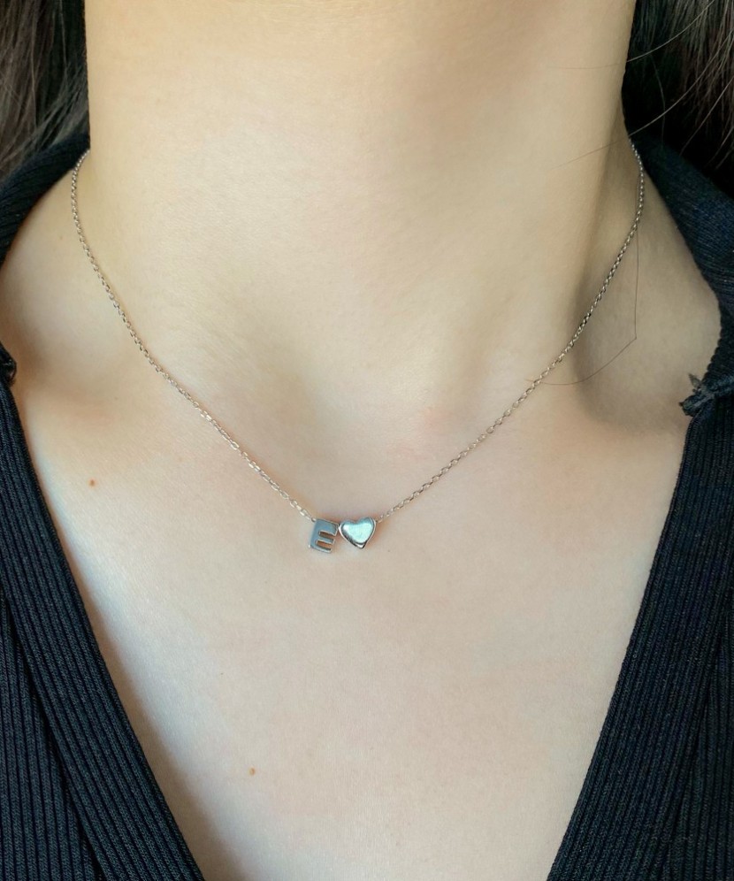 Sidabrinė Grandinėlė Su Pakabuku Raidė E