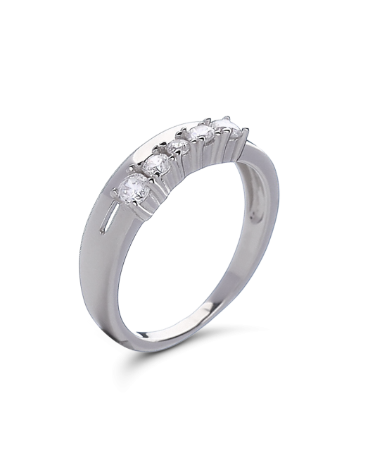 Sterling silver ring with zircons
