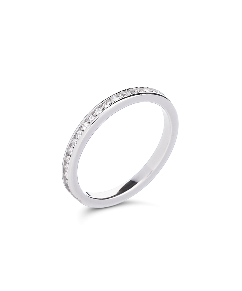 Sterling silver ring with zircons