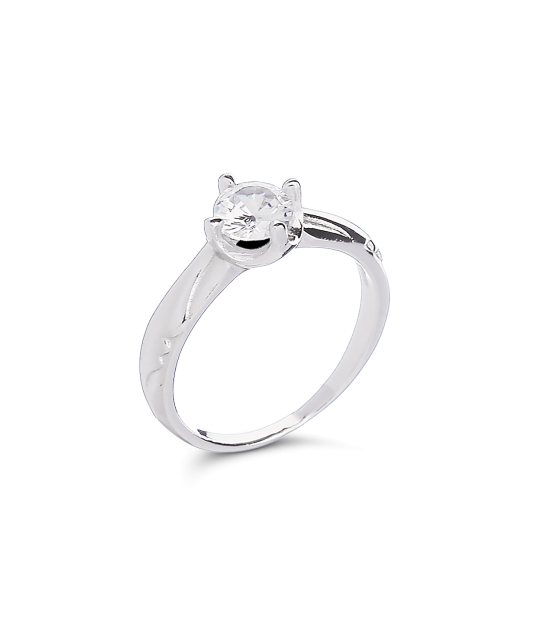 Sterling silver ring with zirconium