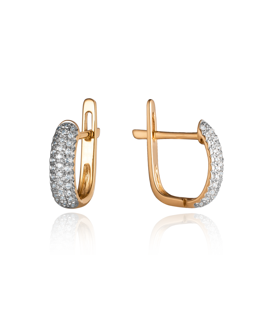 Gold earrings with diamonds