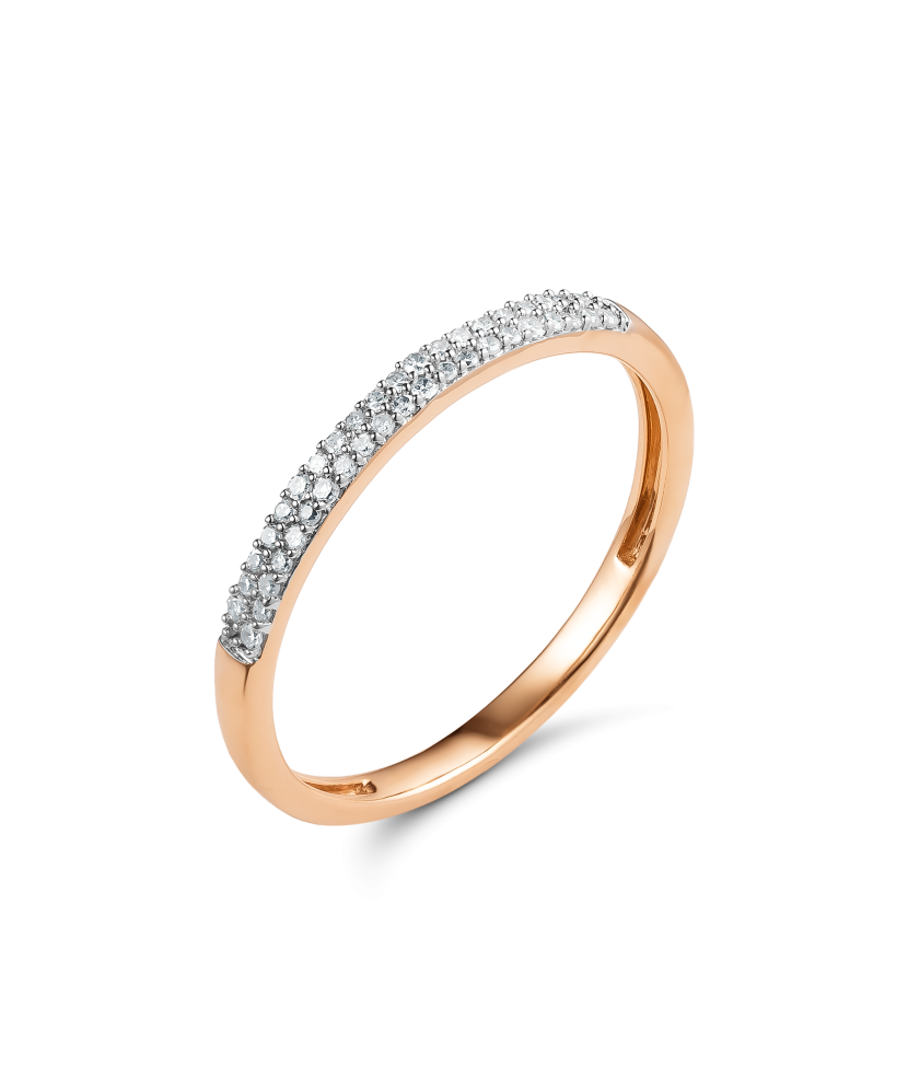 Gold ring with diamonds