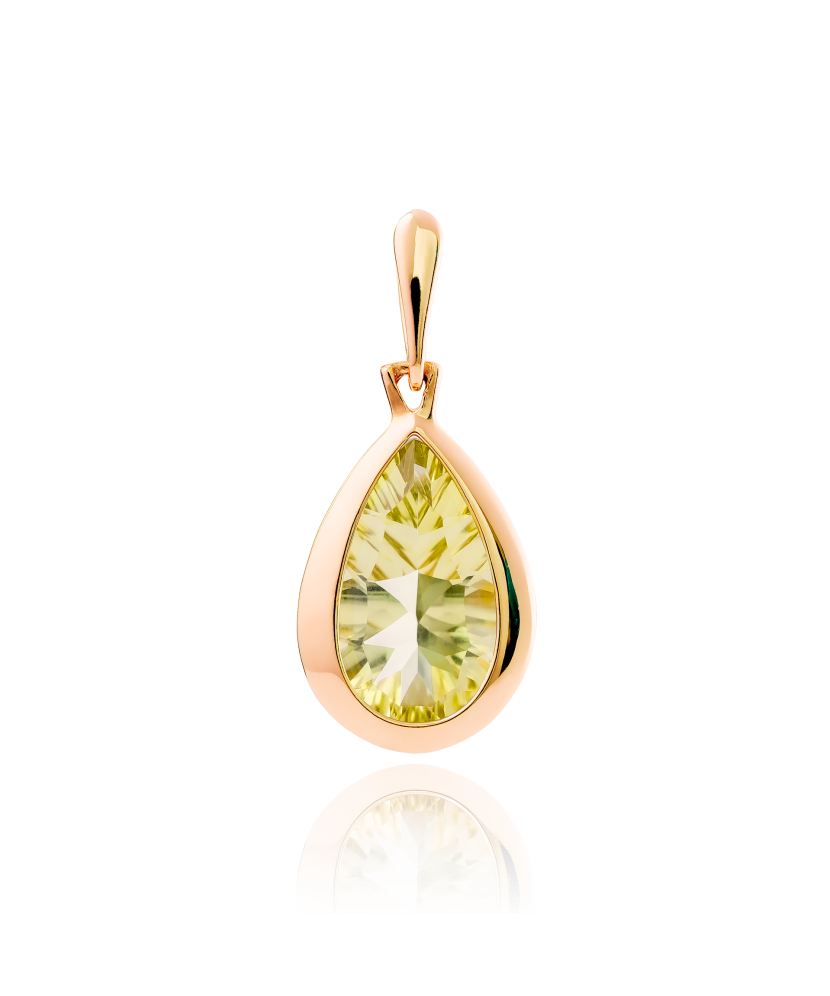 Gold pendant with green quartz