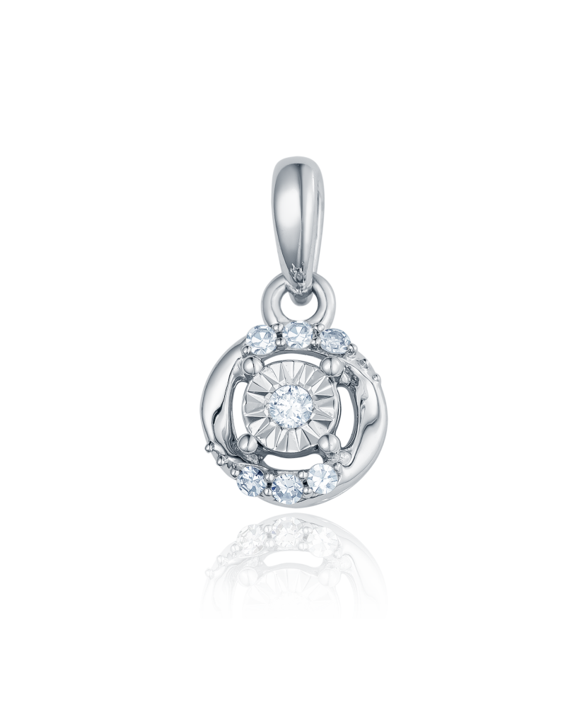 White gold pendant with diamonds