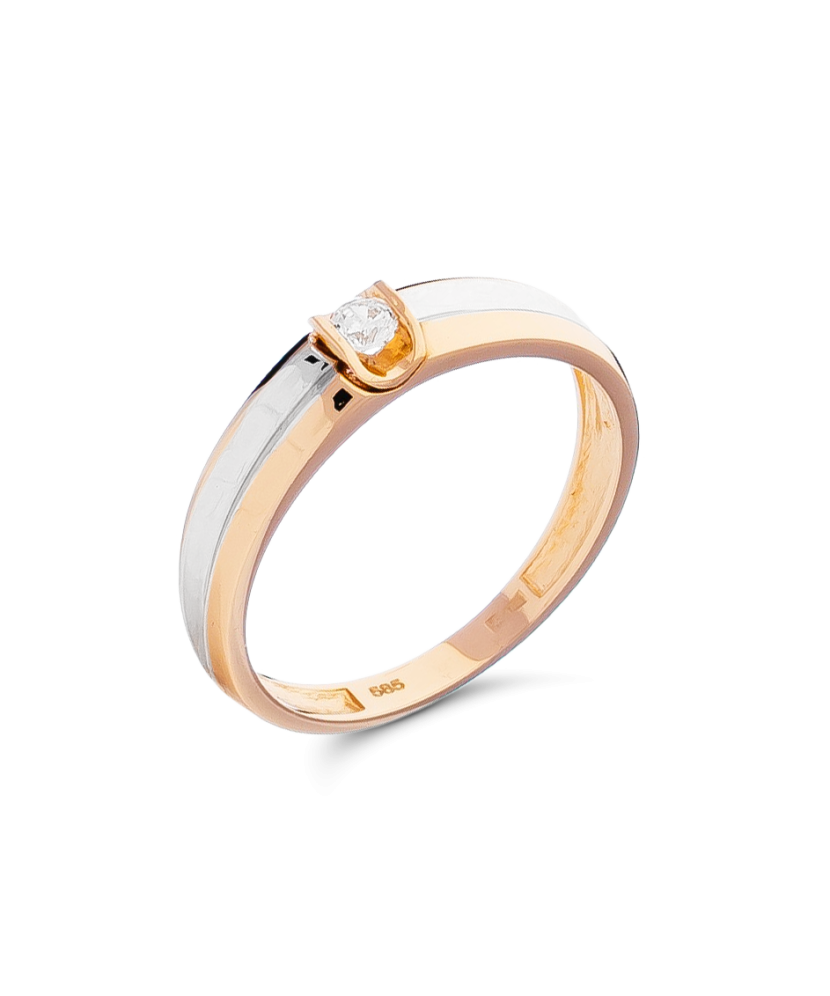 Gold ring with zirconium