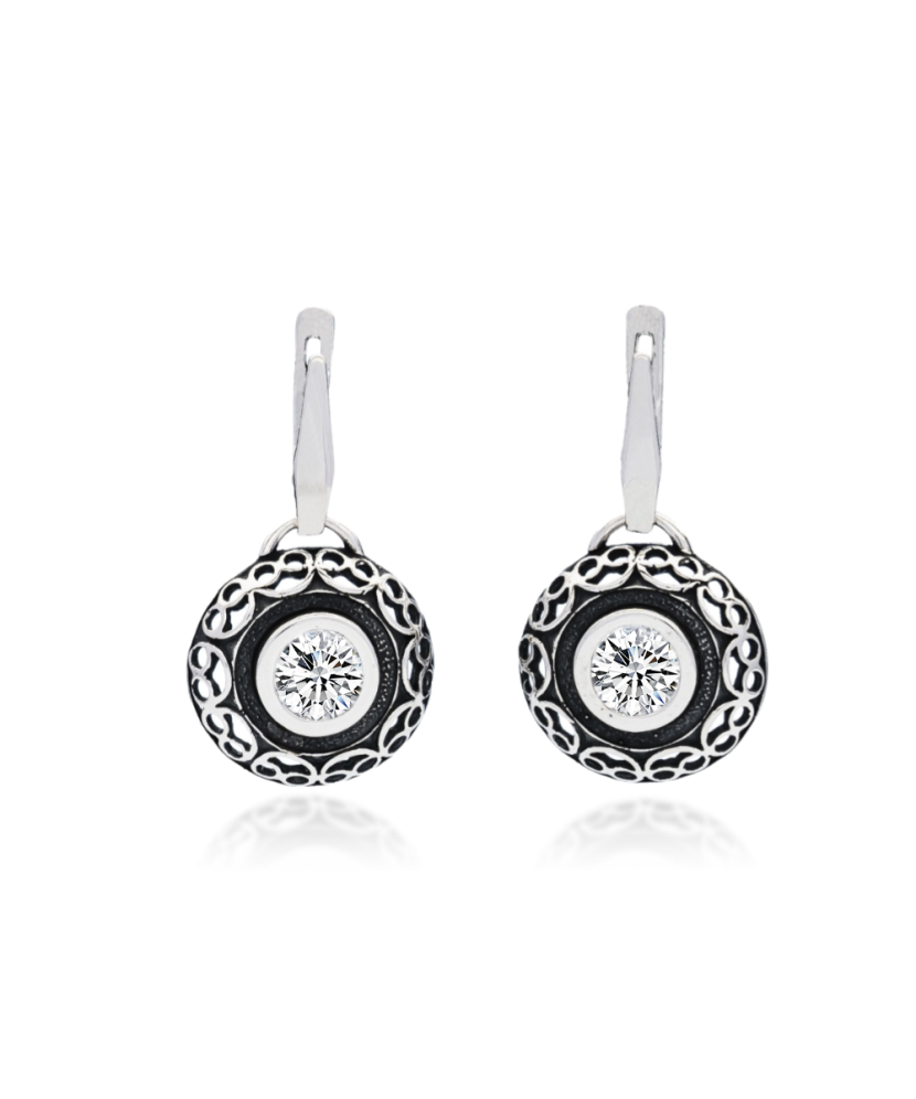 Sterling silver earrings with zirconium