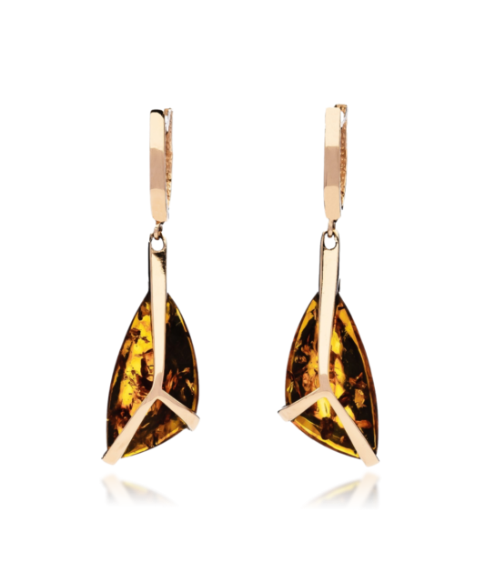 Gold earrings with amber