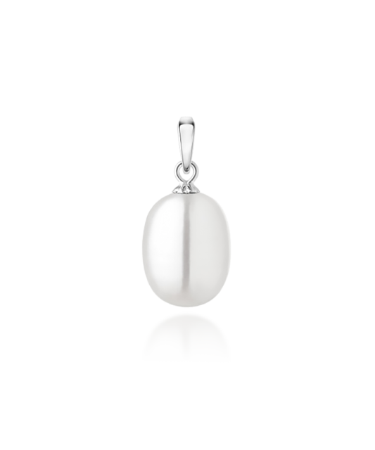 Pearl pendant with silver