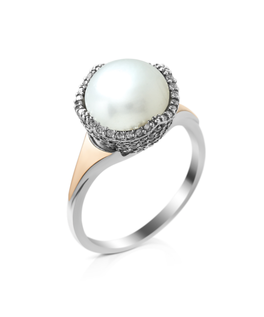 Sterling silver ring with pearl and zircons gold plated