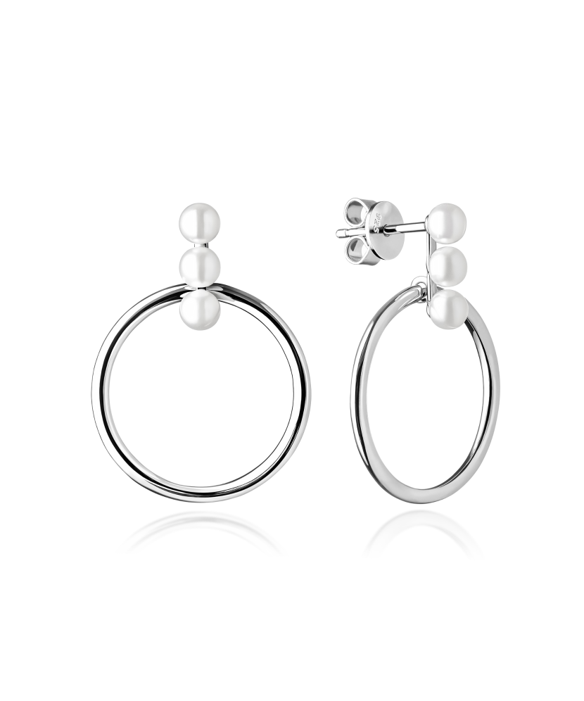 Sterling silver earrings with natural pearls