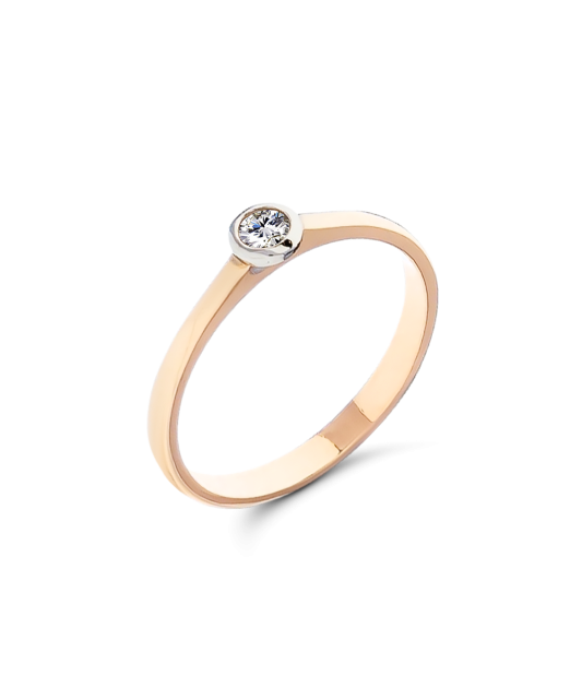 Gold ring with zirconium