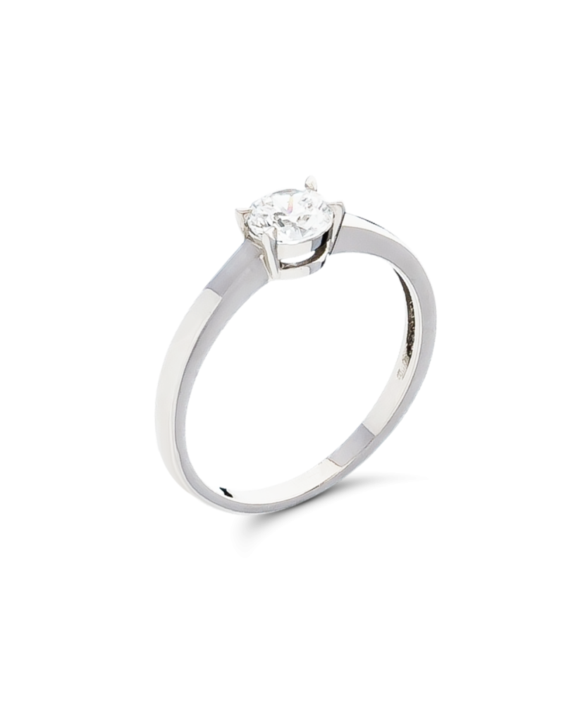 White gold ring with zirconium