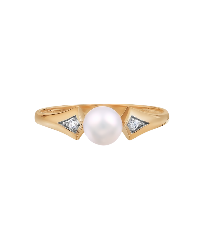 Gold ring with pearl and zircons
