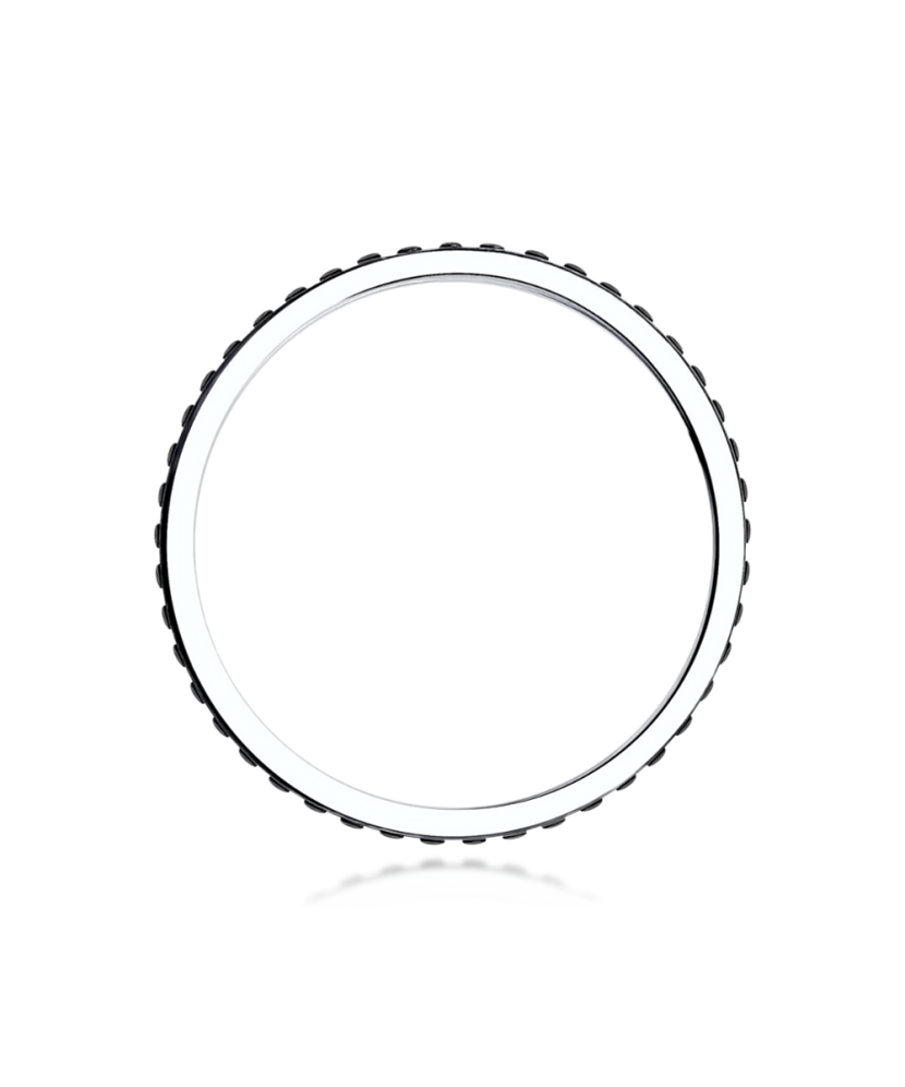 Sterling silver ring with zircons