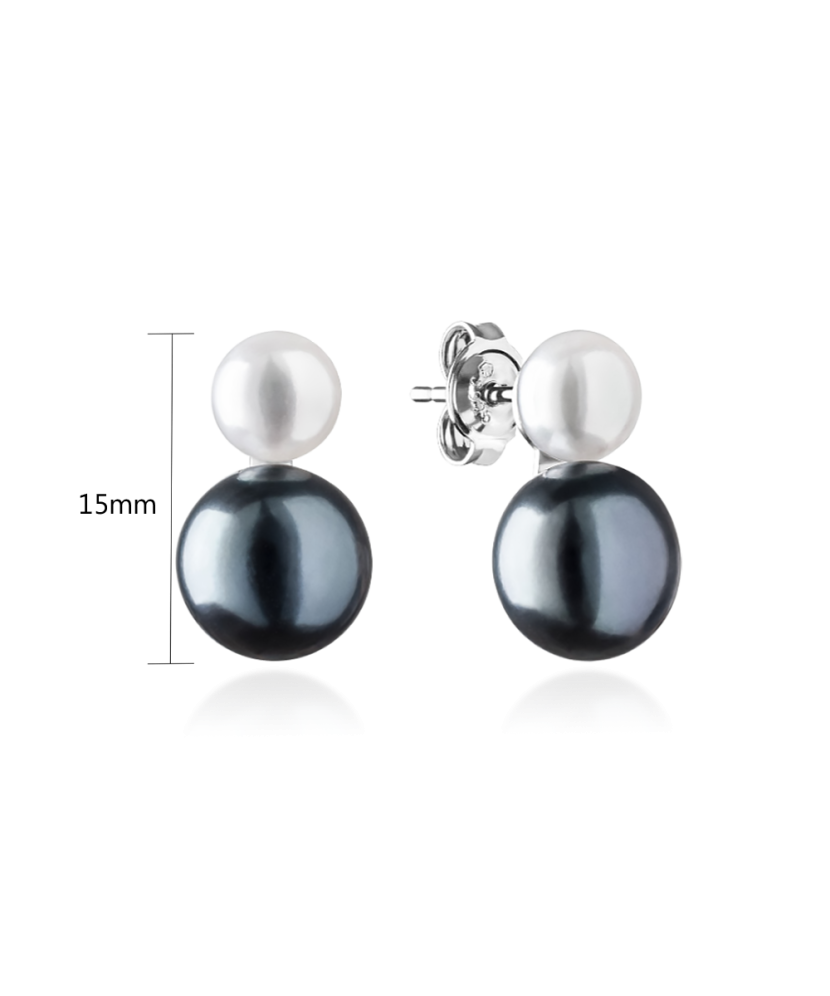 Sterling silver earrings with pearls